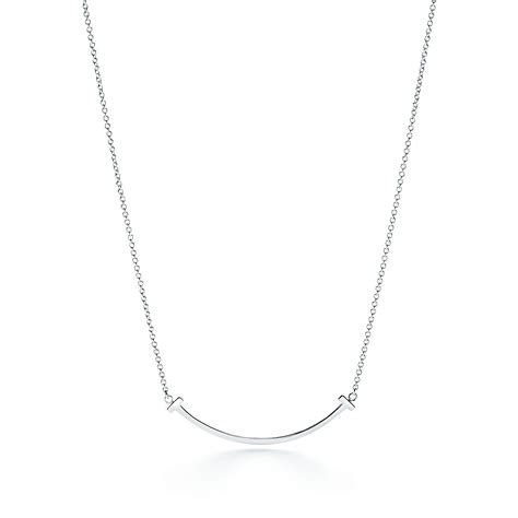 tiffany smile necklace sterling silver.